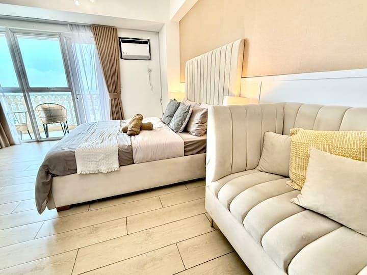 Stay Near Venice Mall Bgc & Naia Airports - Taguig