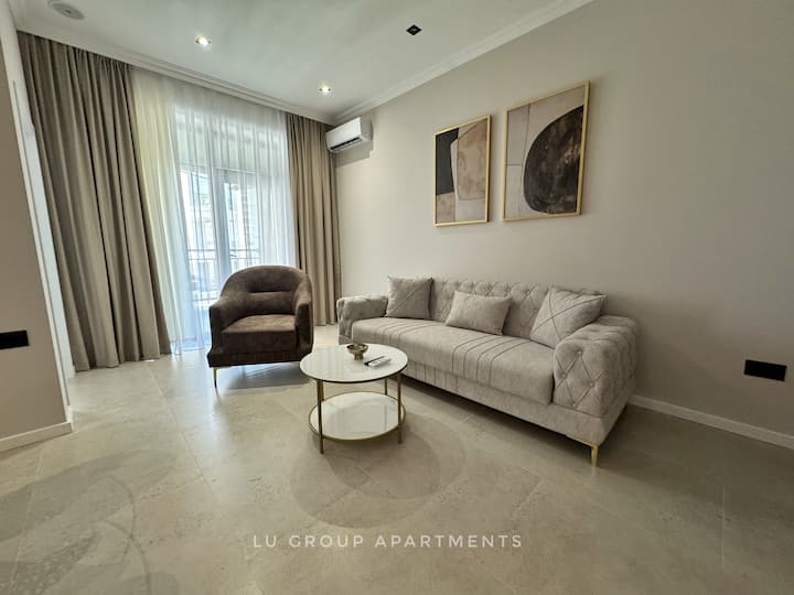 Monna Lisa Apartment On 28 May - Baku
