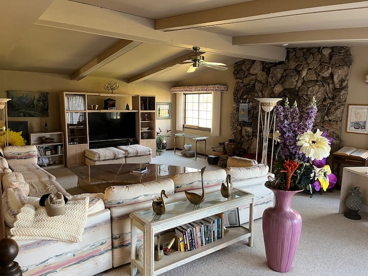 Cozy Family Home - Lake Orion, MI