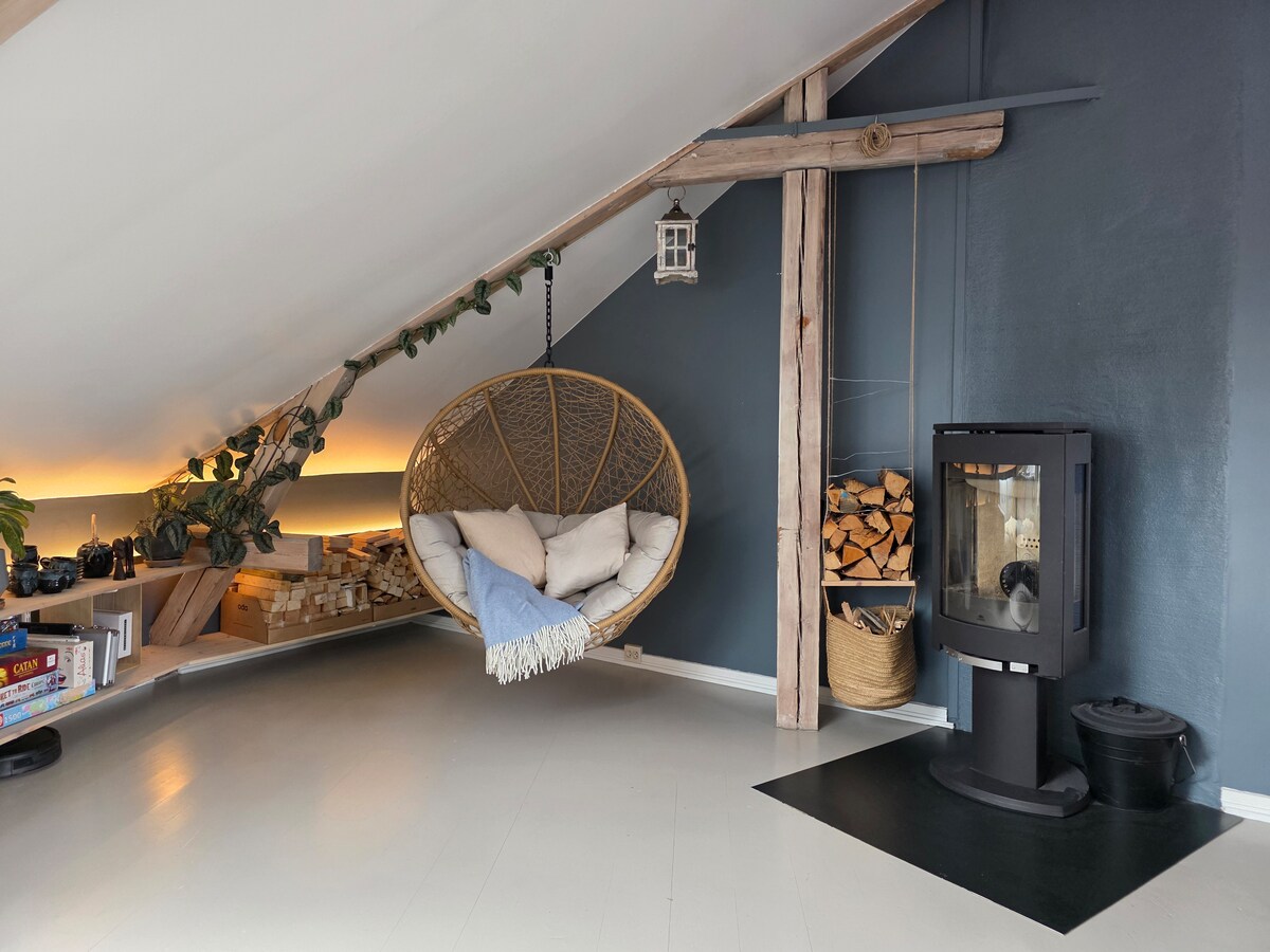 Photo inspiration: Gallery Detail: Unique Loft Apartment With Fireplace And Terrace