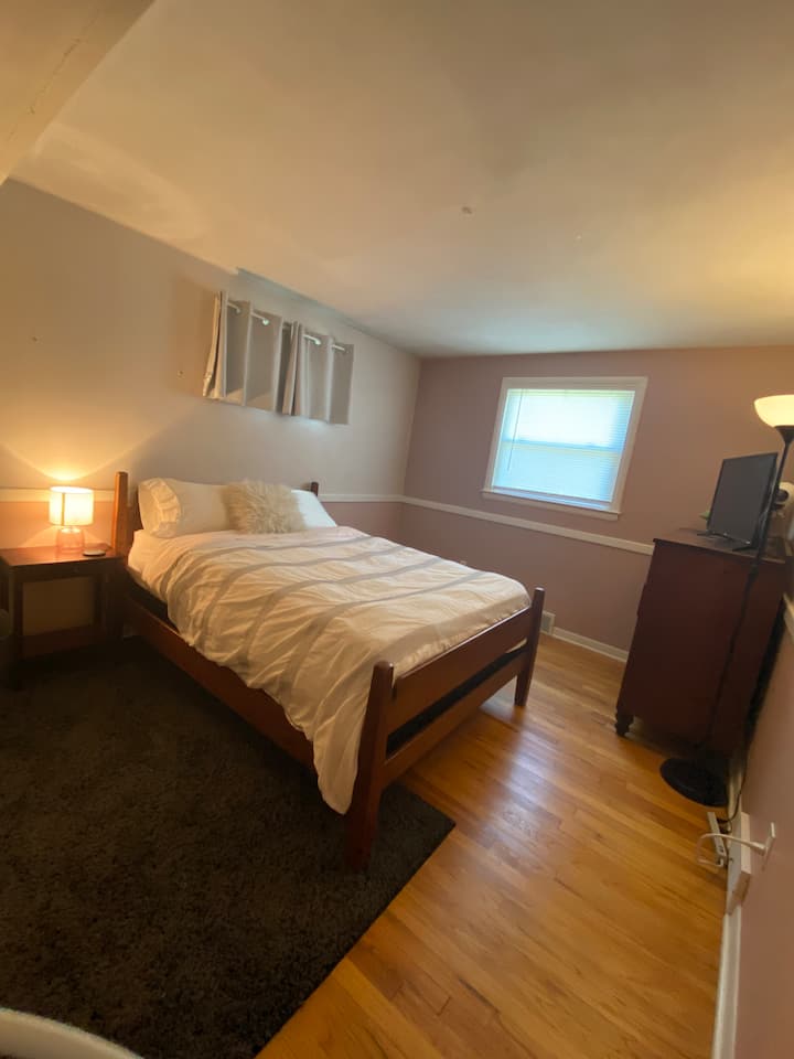 غرفة النوم 1