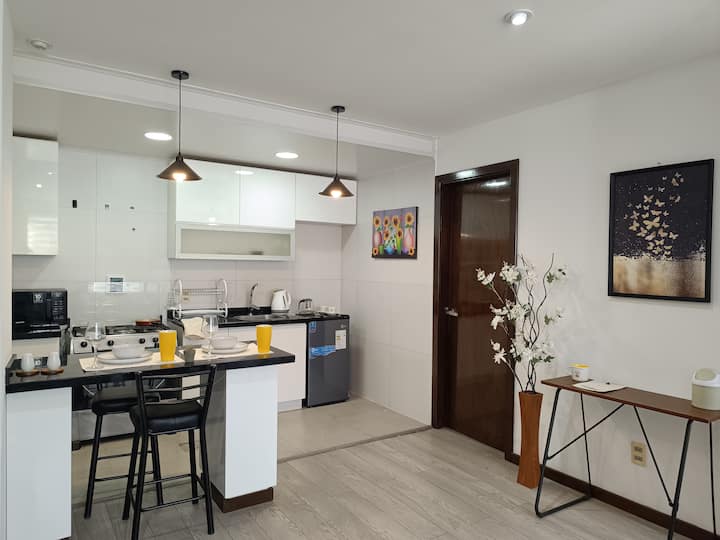Centrally Located And Furnished In San Miguel - La Paz