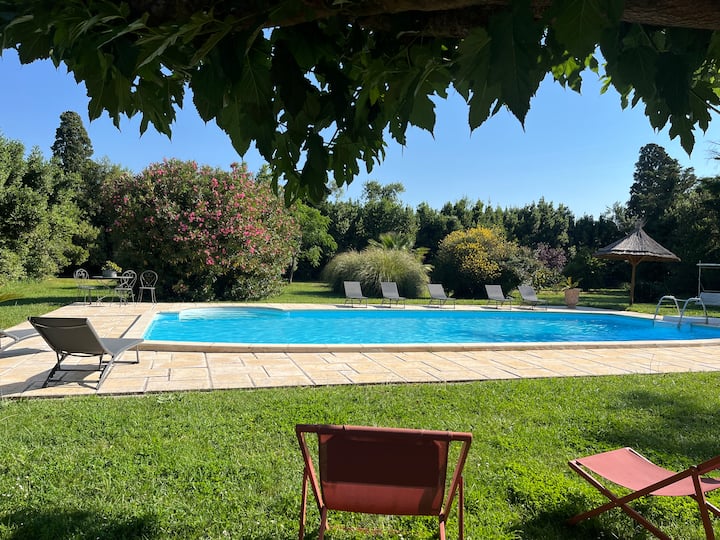 Gîte Le Pampa à La Bergerie Du Mas Du Juge - Saint-Gilles, France