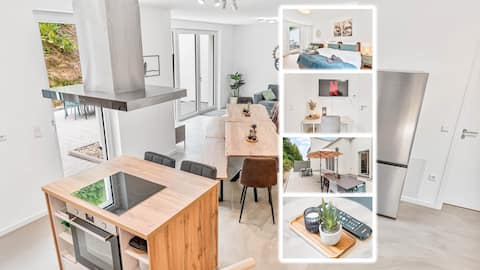LUMlFLATS: 4 bedroom / roof terrace / car-charging