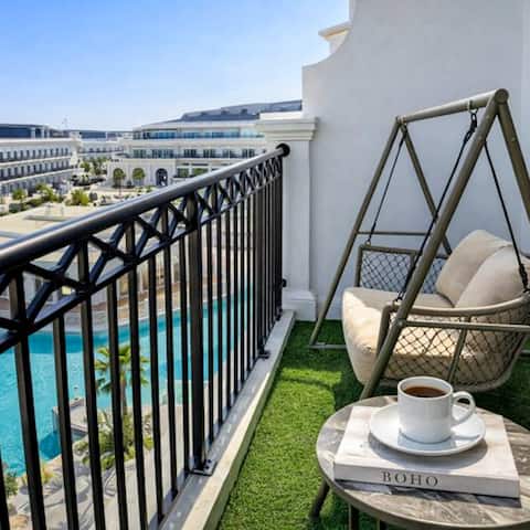 Top performing Airbnb: Resort Escape | Private Lagoon + Sunset Balcony in Al Barsha South Third