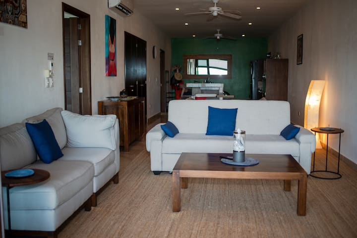 Beautiful Beachfront 2 Bedroom + 1 Free Bike U6 - Akumal