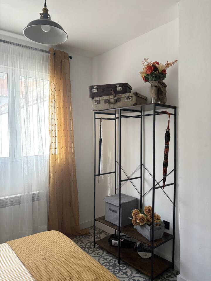 Dhomë gjumi 2