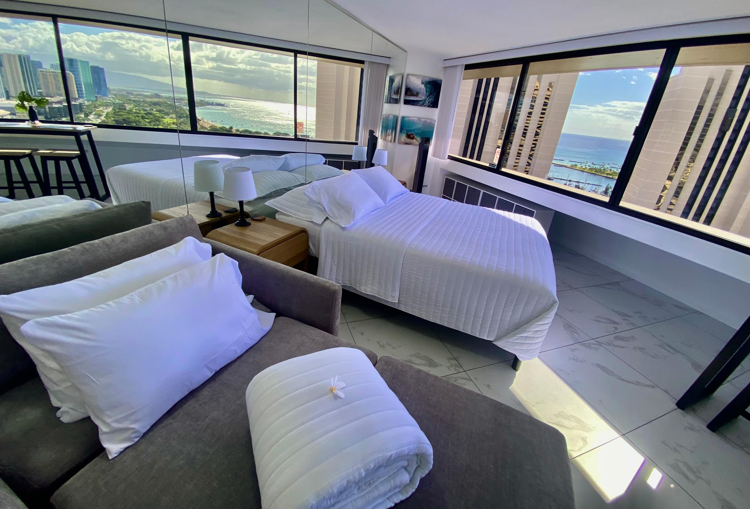 Condo in Honolulu · ★4.69 · 1 bedroom · 2 beds · 1 private bath - Image 30
