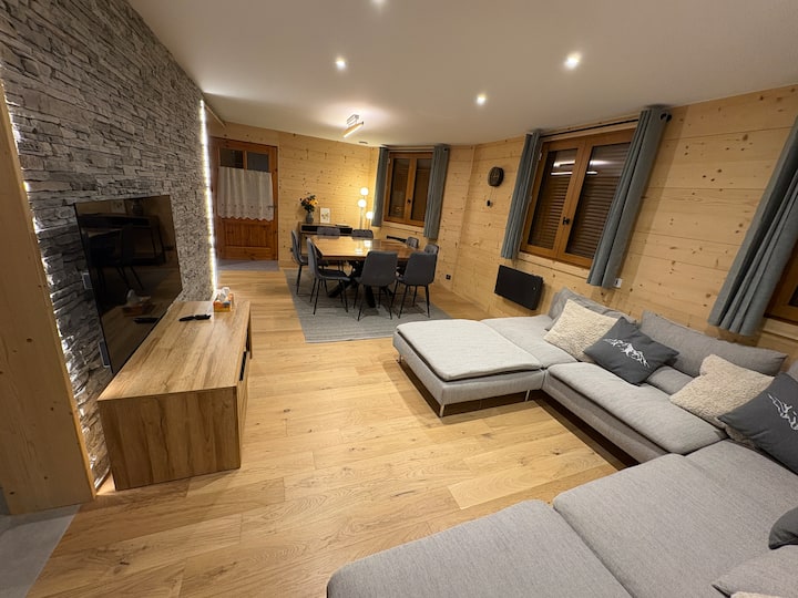 Nouveau Chalet Rénové "Le 5" Saint Marcel - Val Thorens