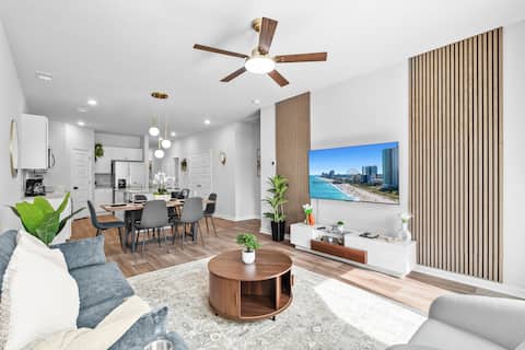 Successful Airbnb property: Modern 3BR/3BA New Build Home - Pool/Beach/Parking in Carolina Forest