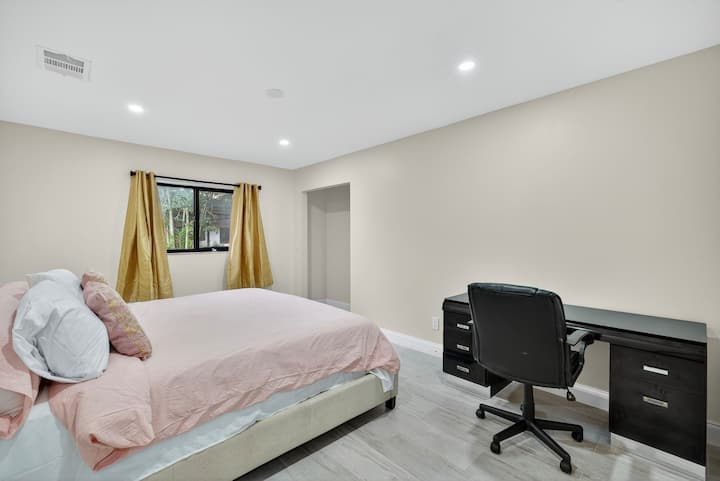 غرفة النوم 1