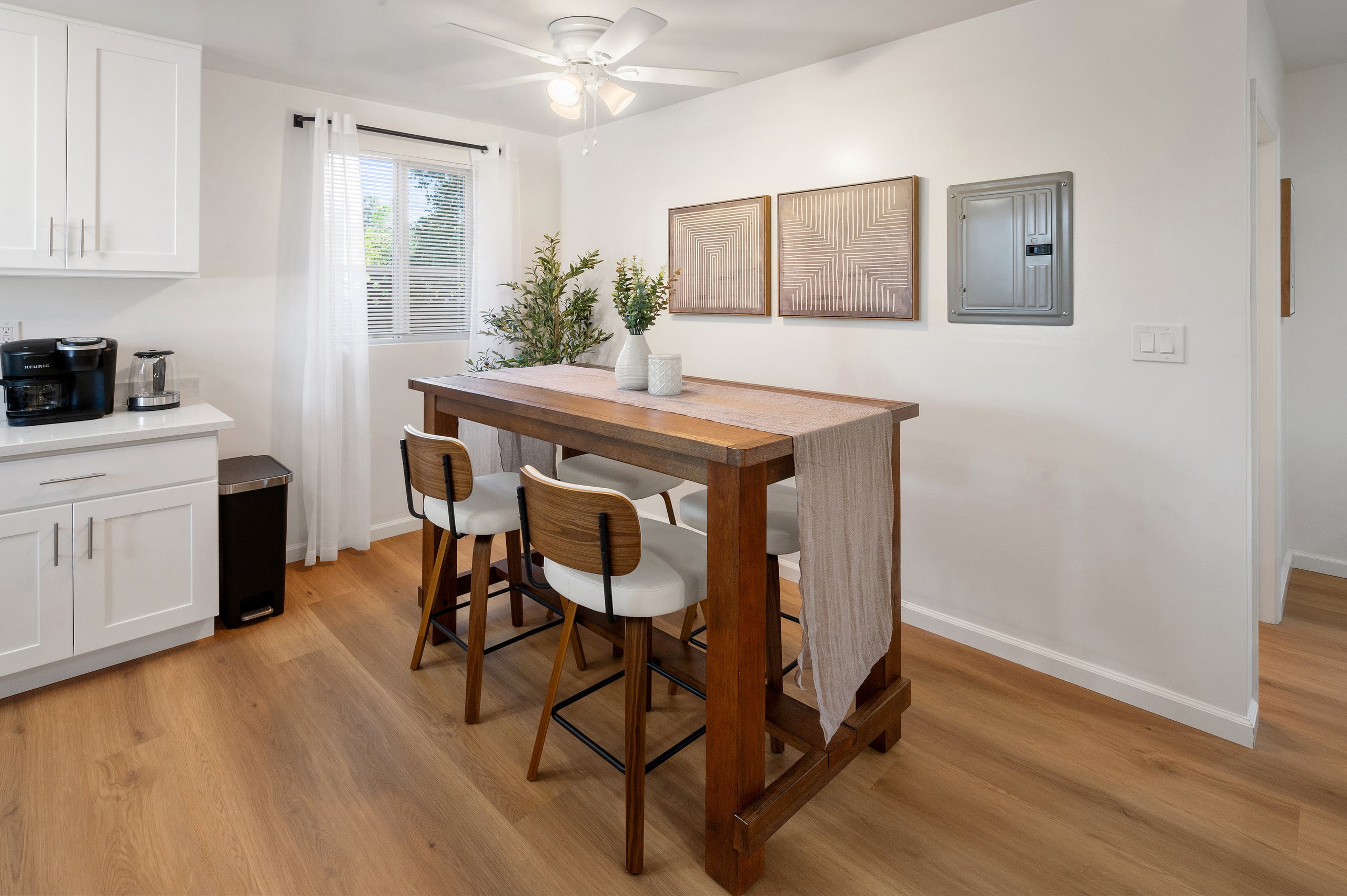 Cozy Home Near Tech HQs & Stanford, Pets OK - Photo 26