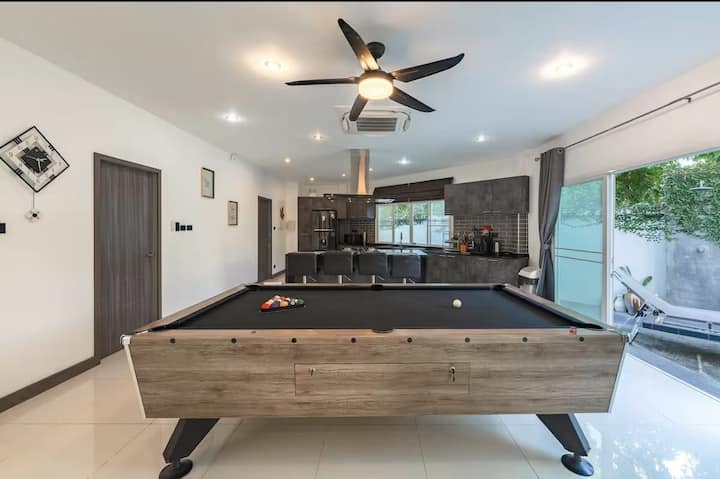 *Quiet4BR w/ Pool Table, 3 Min to Rawai Beach V161