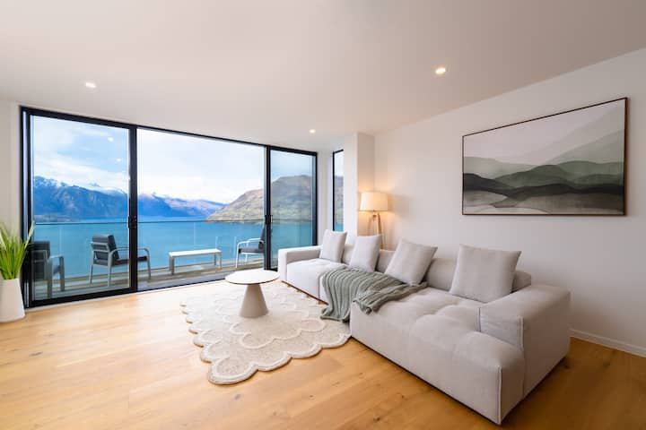 The Alpine Lakeview Luxe Retreat Iv By Peakhost - 퀸스타운