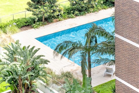 Macquarie Cozy Nest 2BR Train/Shopping/Swim Pool