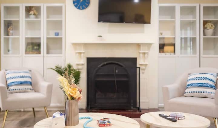 4br Castle Hill Home | Garage | Near Mall & Park - Castle Hill