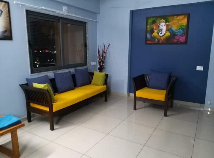 Elegant & Premium Flat | Prime Location Stay - Ahmedabad
