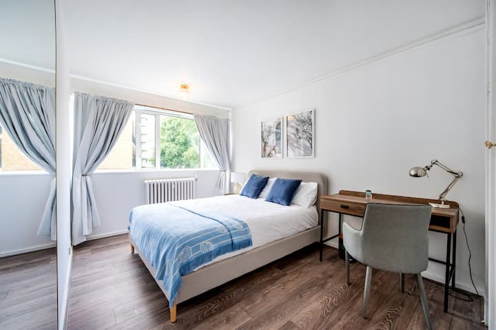 Cozy 2 Bedroom London Flat In Heart Of Victoria - Chelsea