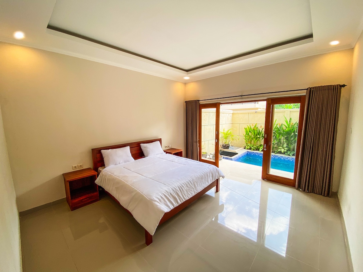 საძინებელი 1