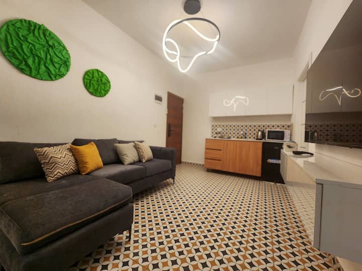 Wavy / 2 Bedrooms Gemmayze - Lebanon
