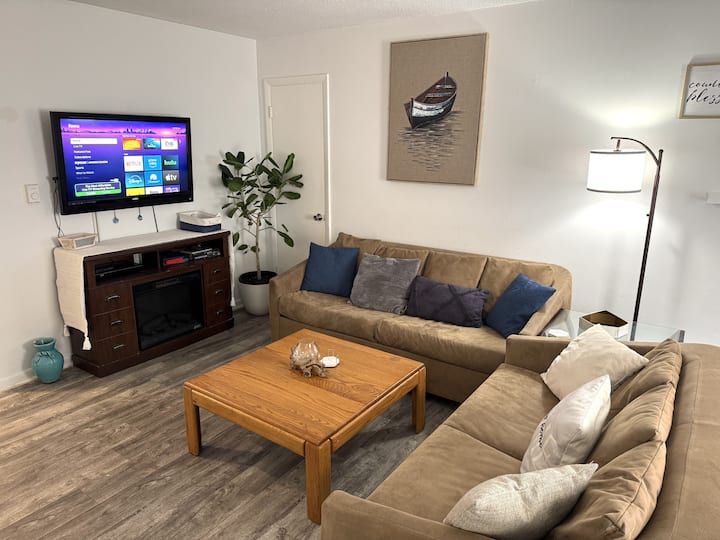 Economy 2br • Walk To Beach & Atlantic Park - First Landing State Park, Virginia Beach