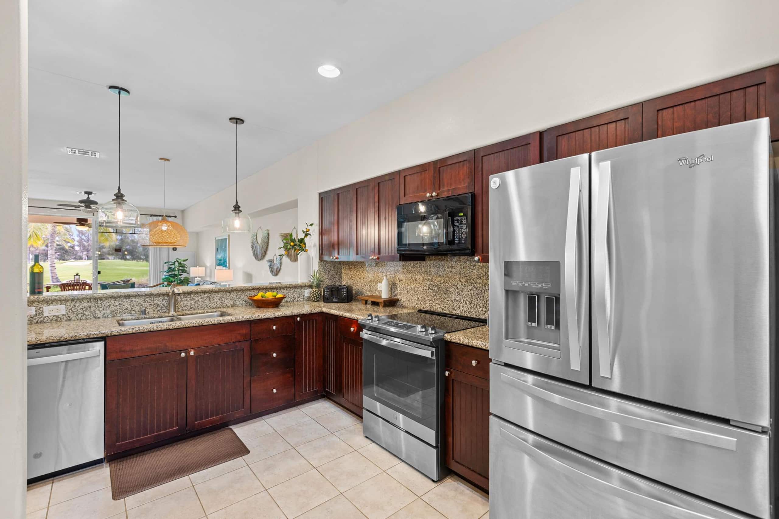 Hale Kaileia Kai | Peaceful Ground Floor Getaway - Photo 11
