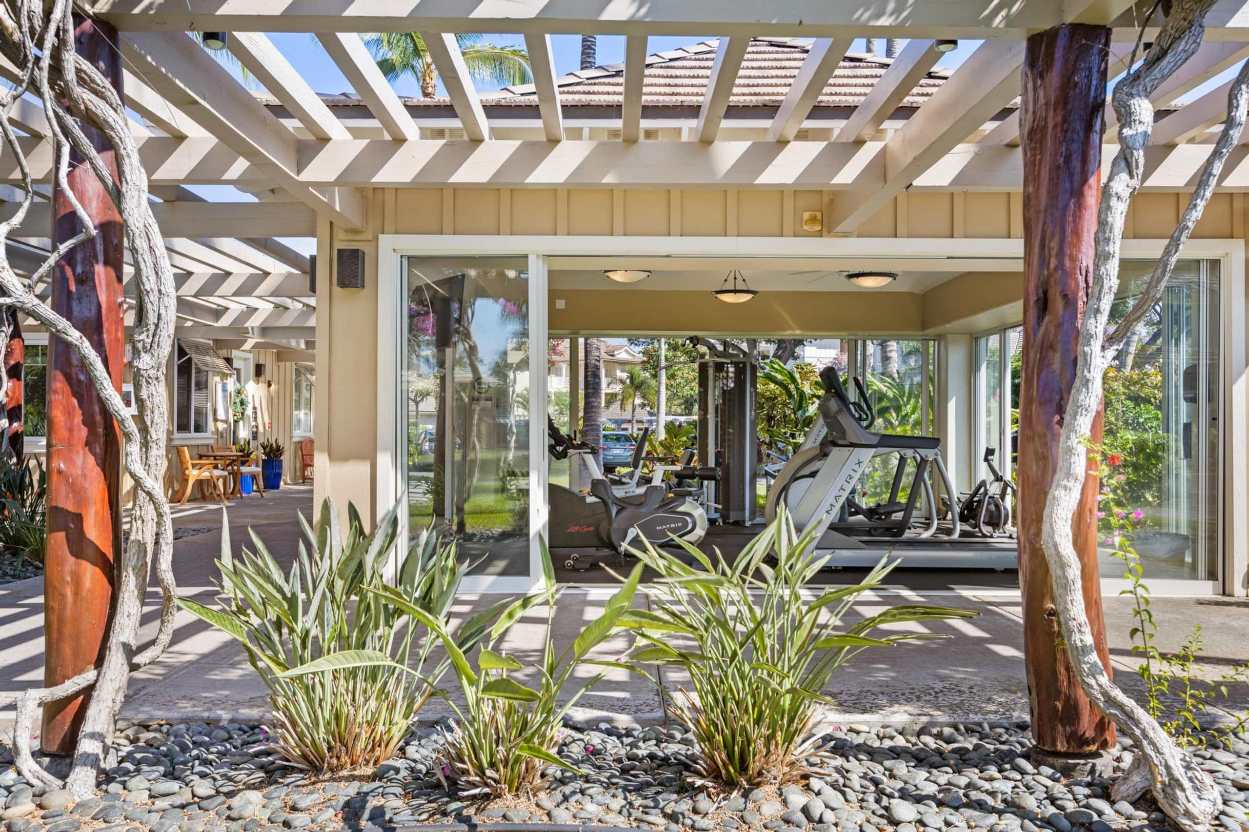 Hale Kaileia Kai | Peaceful Ground Floor Getaway - Photo 31