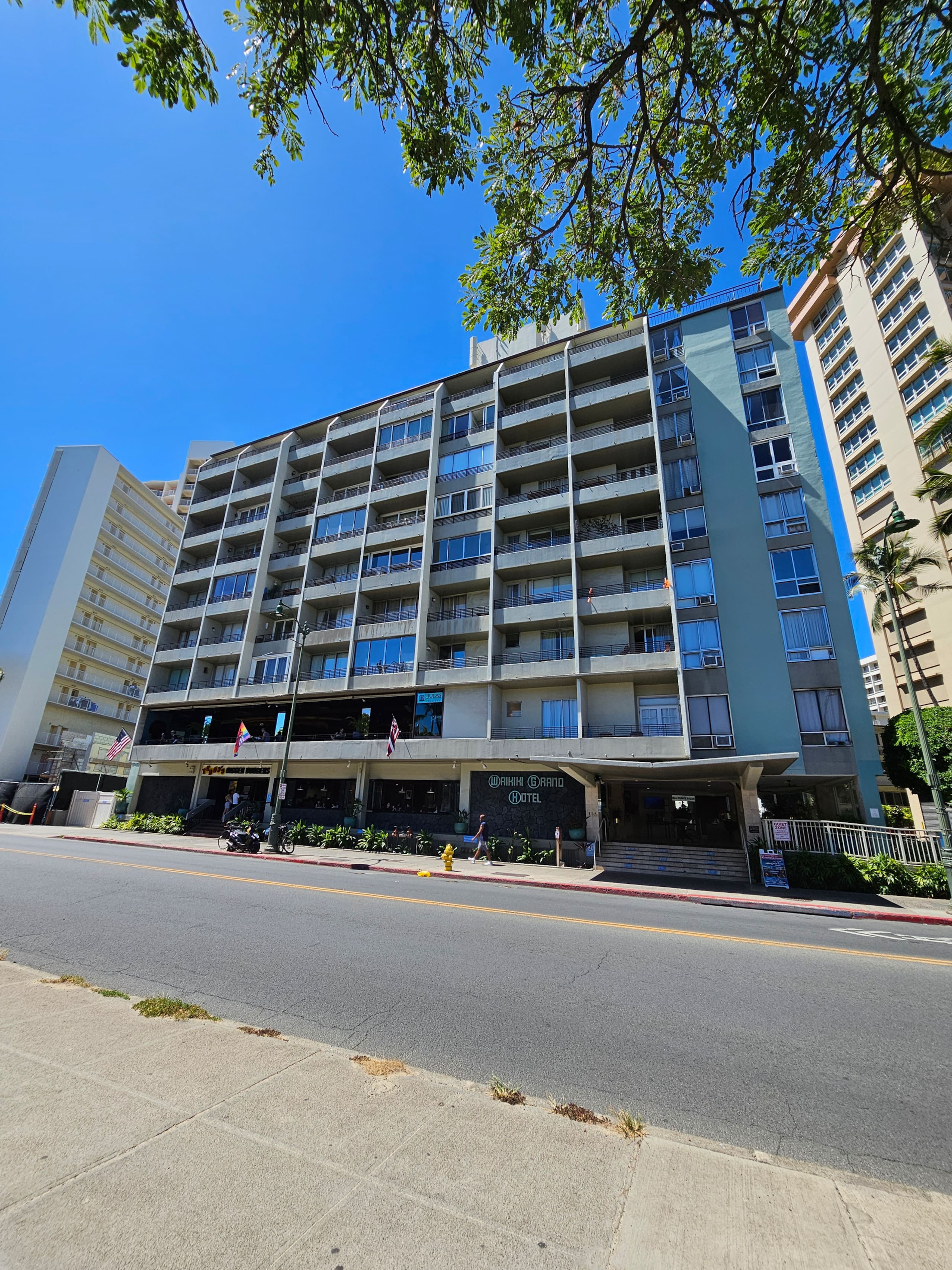 Hotel in Honolulu · ★5.0 · Studio · 1 bed · 1 private bath - Image 20
