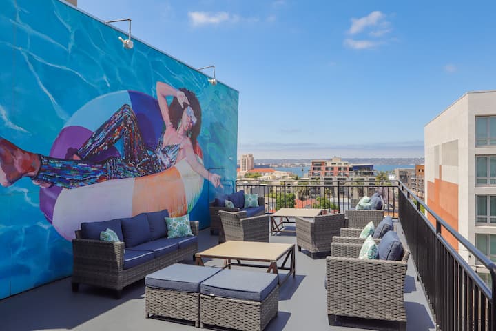 3 Modern Pet-friendly Rooms Near Little Italy - San Diego, CA