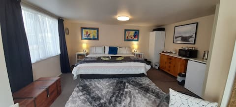 Top performing Airbnb: Welcome to 'Nestle Inn' Bnb, Waiau in Hurunui District West