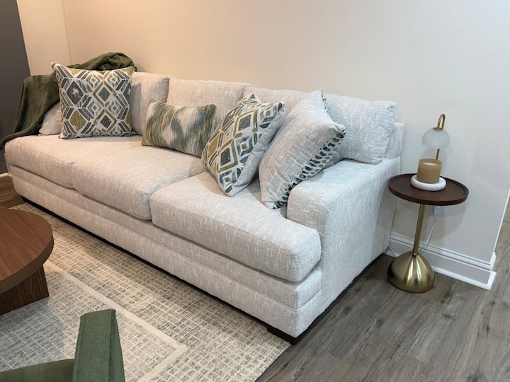 High End Hotel Style Townhouse 8 - Gulfport, MS