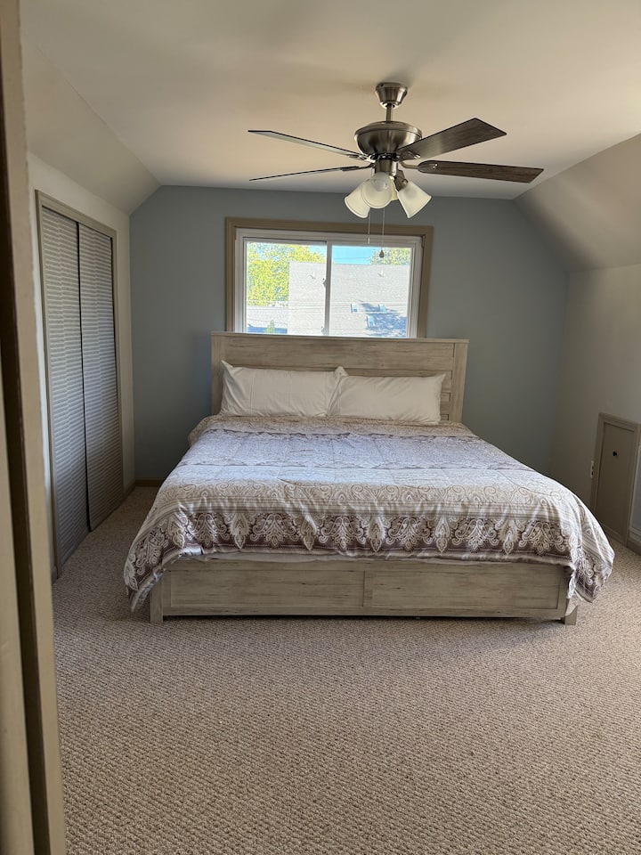 غرفة النوم 1