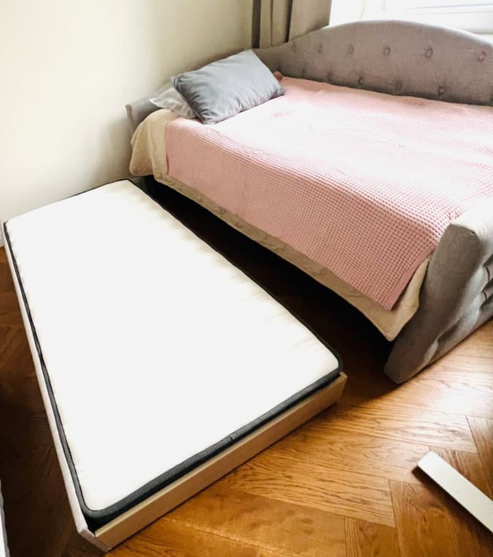 საძინებელი 1