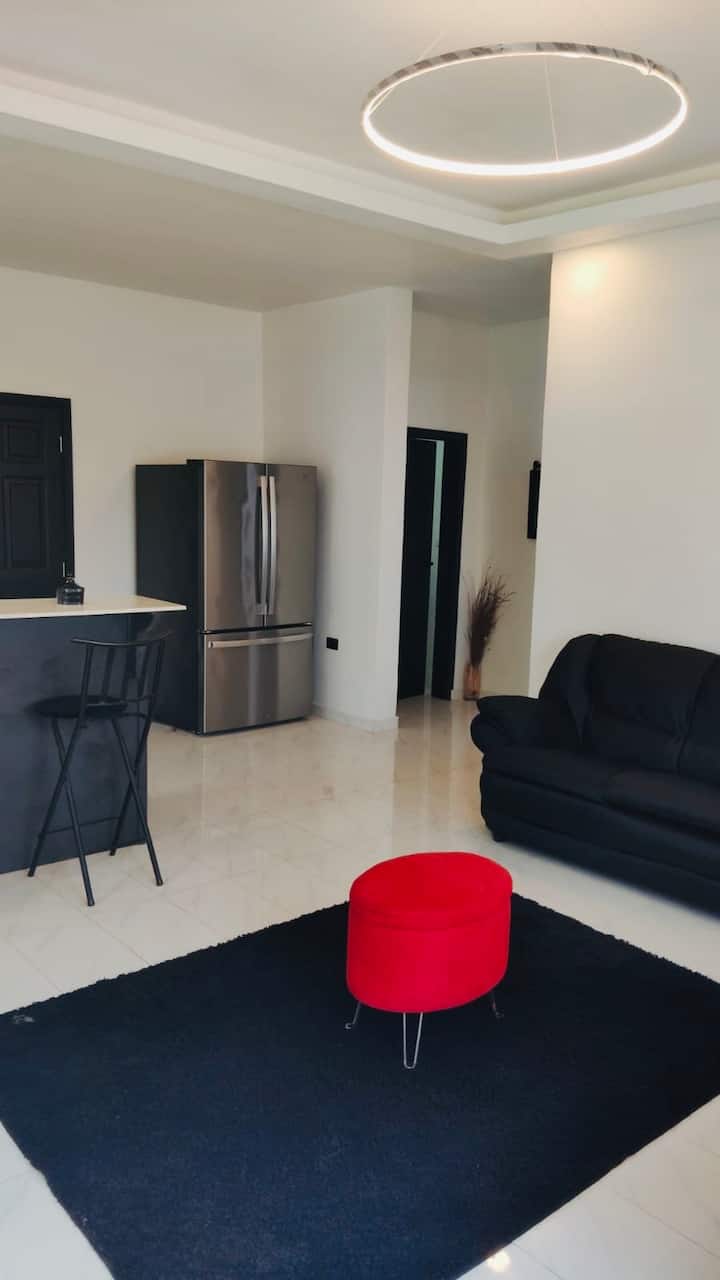 Eco-friendly Luxury Home With Ultimate Tranquility - Monrovia