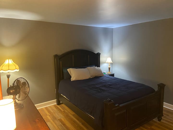 غرفة النوم 1