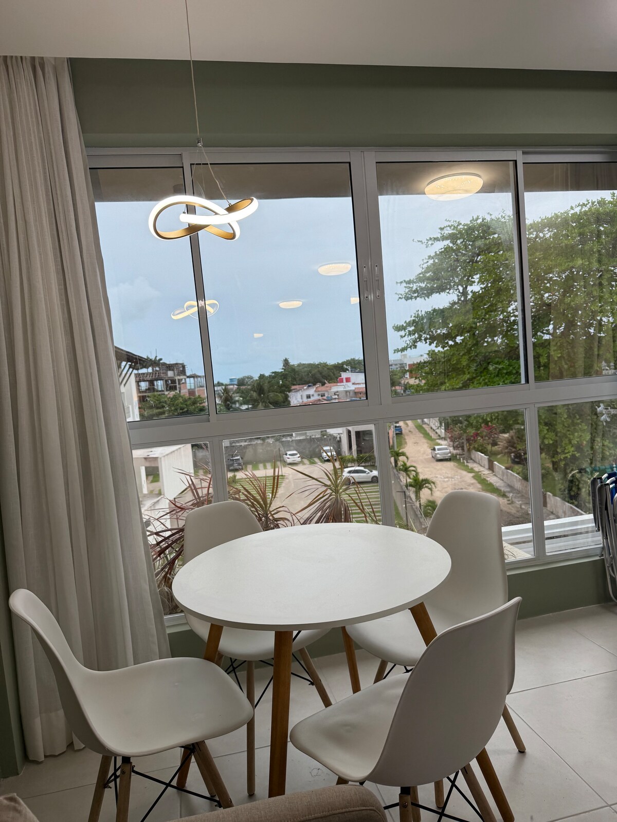 Airbnb em destaque: 1 Minute from the Sea - Rooftop Mila 313 em Tamandaré