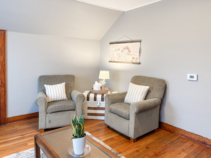 Cedar Loft - Rock Island, IL