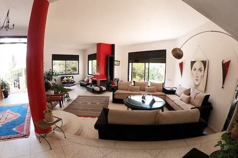 Cosy and Spacious 4BR villa 5 min to Hay Riad