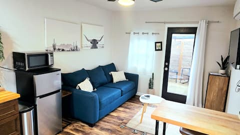 Top Airbnb: Cozy Cactus Casita in Greater Dellview