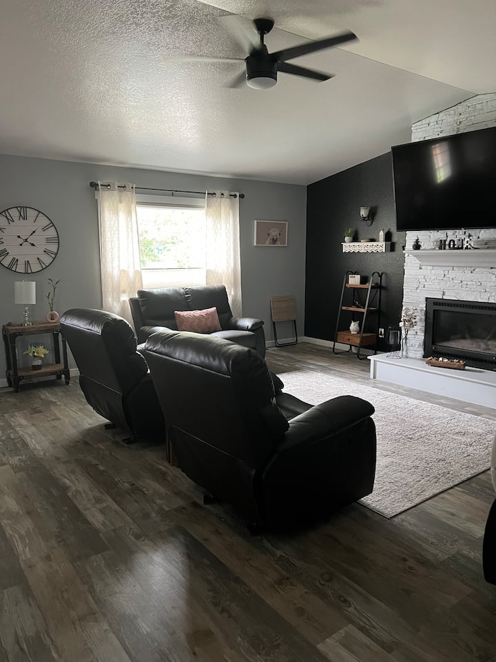 Family Friendly Home - Casper, WY