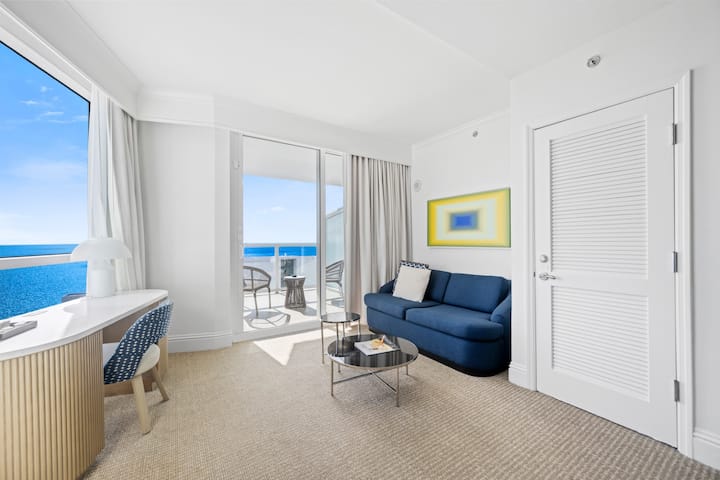 Ocean View At Tresor Fontainebleau Miami Beach - 마이애미비치