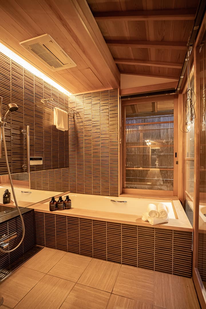 フルバスルーム1