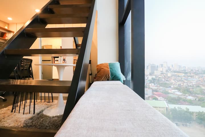 The Cebu Loft - Chic Design + Panoramic Skyline - Cebu City