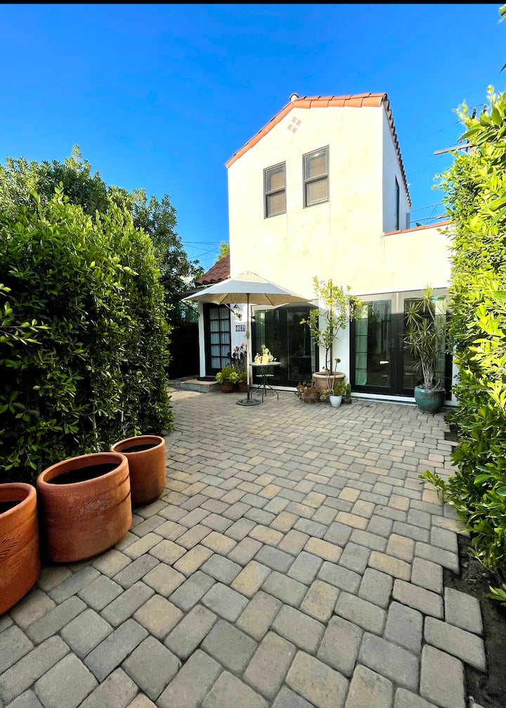 Casa La Jolla - West Hollywood, CA