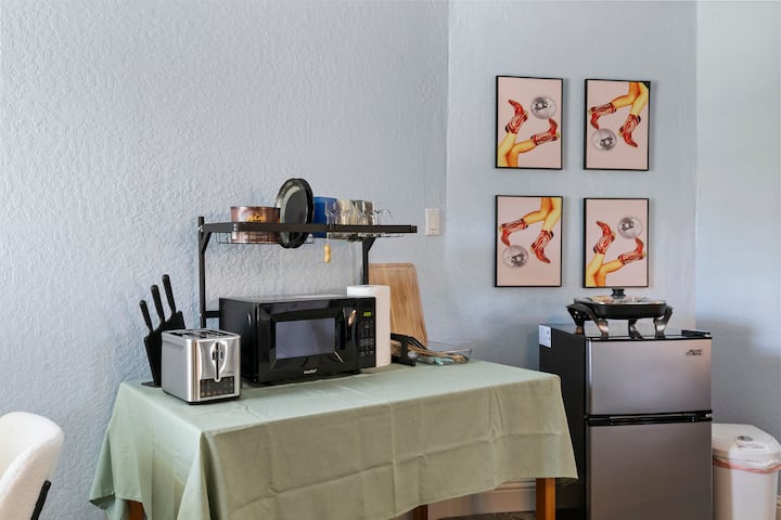 Jane's Home (Cs) | Suite W Bath & Kitchenette + Ac - Fremont, CA