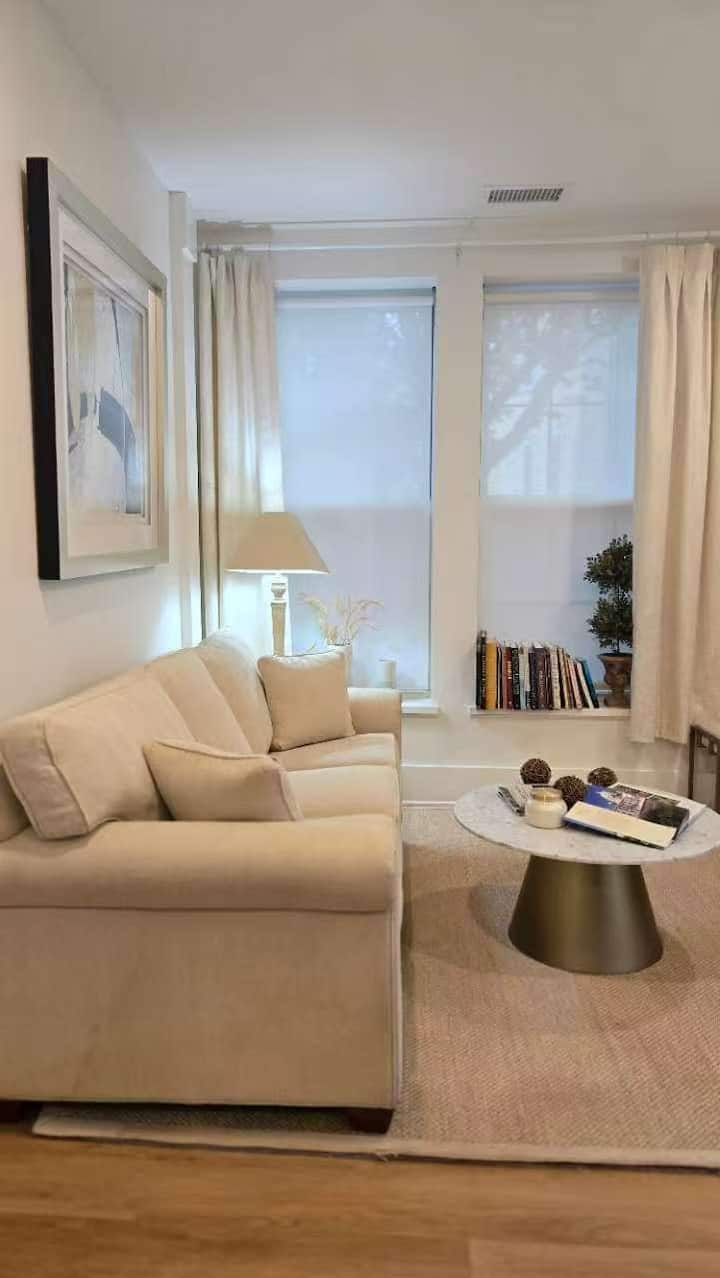 Walk To Brown •Waterfront 2br •Parking • East Side - Providence