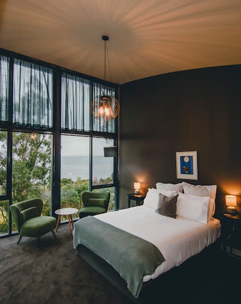Tamar River Apartments - Treetops 2 Bed