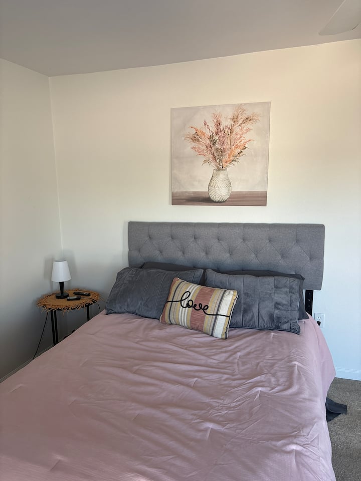 Private Room/bathroom In A Retirement Oasis - Glendale, AZ