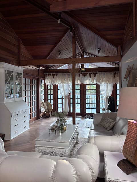 Cabin in the Atlantic Forest