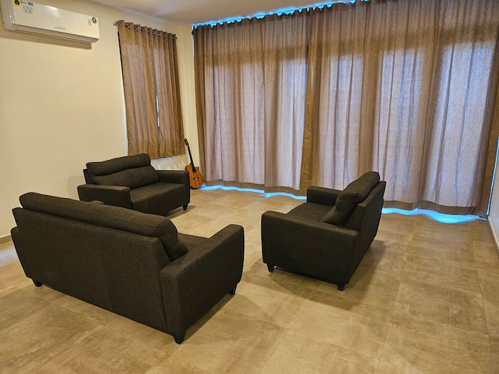 Bayside Bliss - (Pool Villa On The Beach) - Chennai